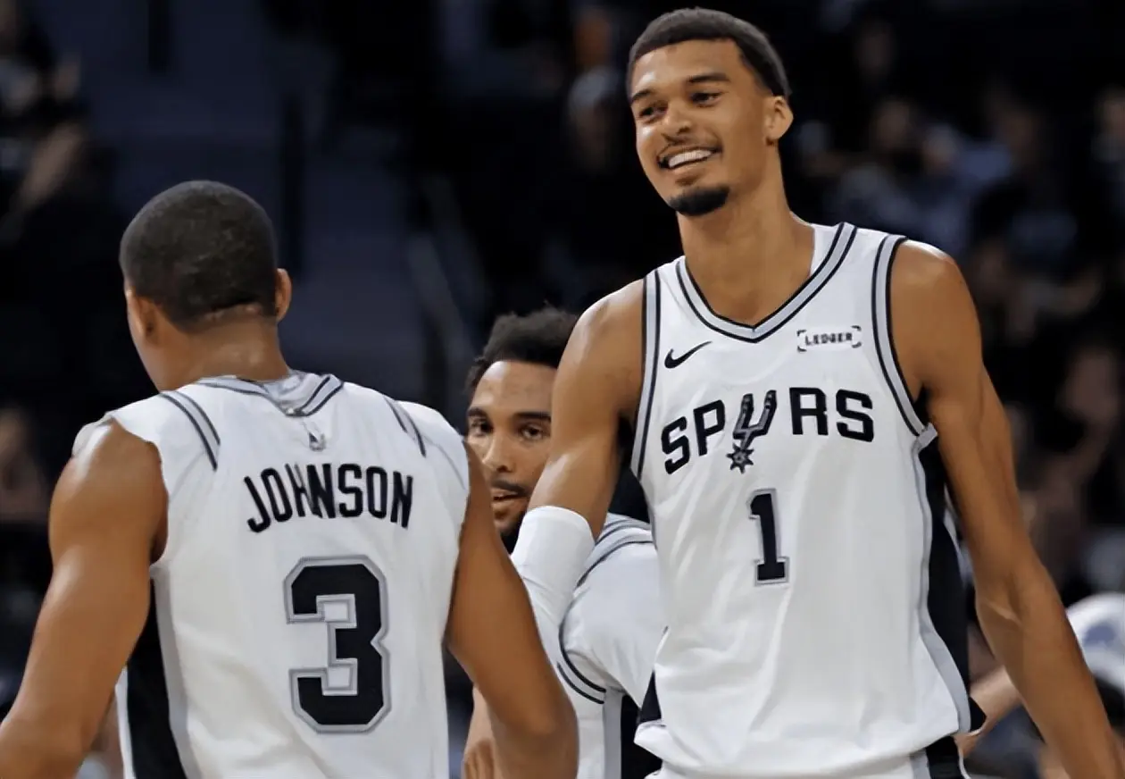 cn, 或许只是他, 他里突外投